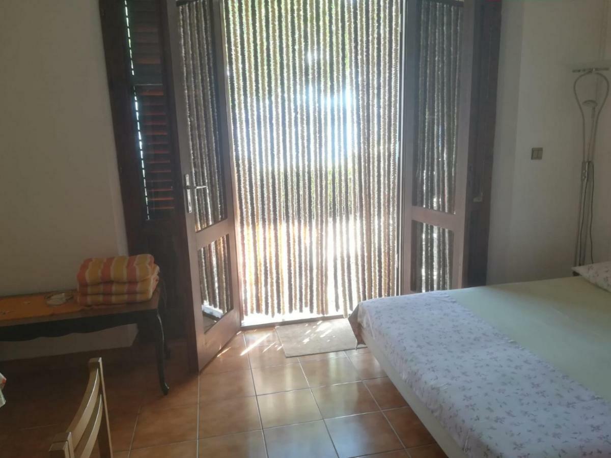 Apartmani Ujdur Omiš Exterior foto