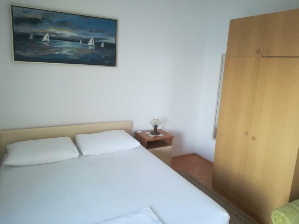 Apartmani Ujdur Omiš Exterior foto