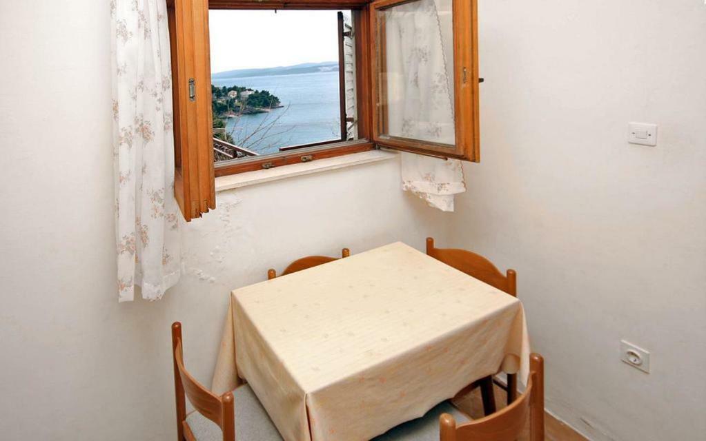 Apartmani Ujdur Omiš Exterior foto